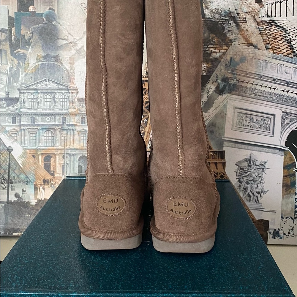 Emu Australia Stinger Boot Mushroom Water Resistant Sheepskin Durable Women’s 7